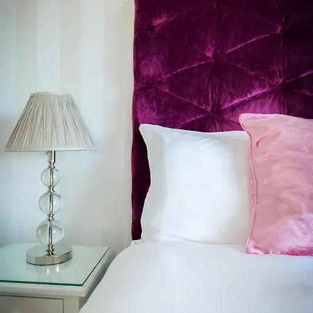 Sea Mist Гостевой дом 4*