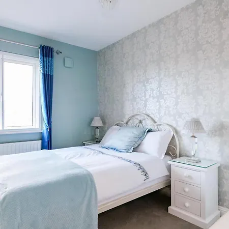 Sea Mist Guesthouse 4*