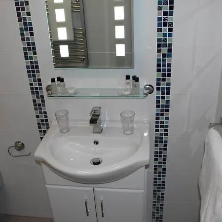 Sea Mist Guesthouse 4* Galway